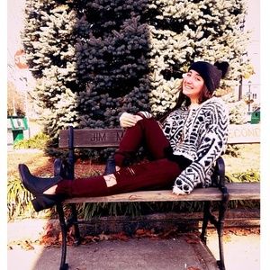 Lf stores carmar maroon boyfriend distressed jeans